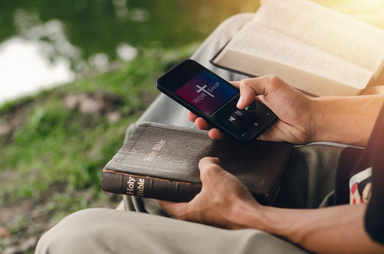Como ler a Bíblia sem ‘pular’ os textos difíceis