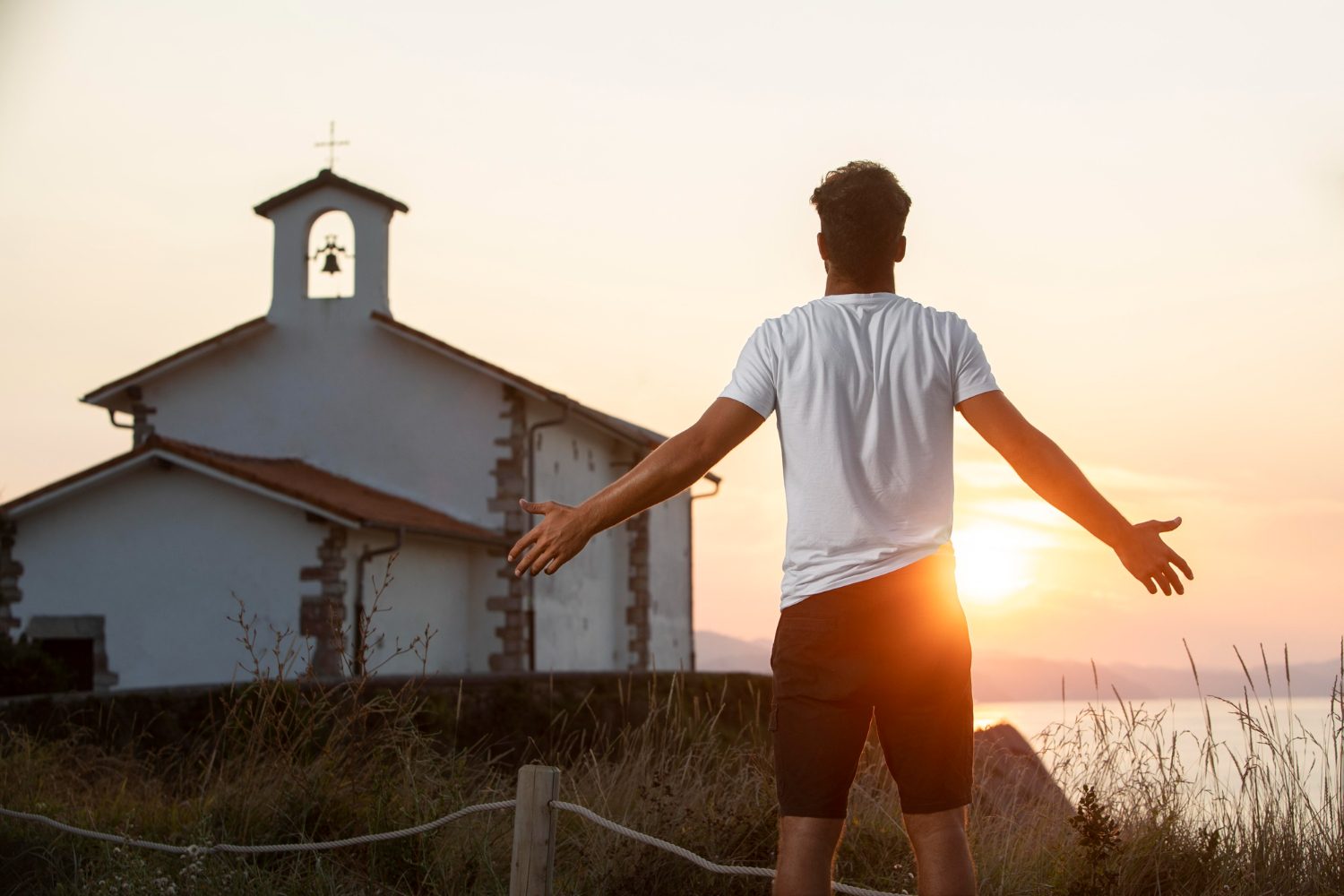 Como manter a fé viva em meio à rotina corrida: 5 dicas estratégicas