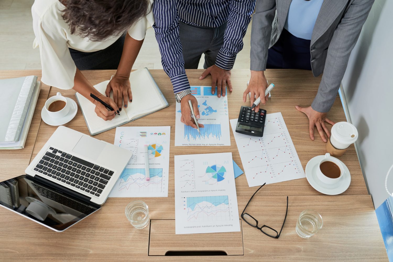 10 dicas para fazer um controle de gastos empresarial que REALMENTE funciona